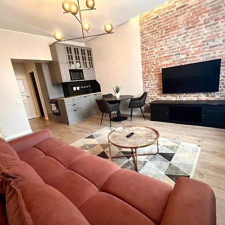 Old Town Apartment - Self Check In โวรู ภายนอก รูปภาพ
